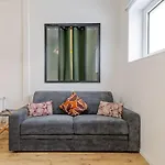 Apartment Renove Et Tranquille, A Pied Ou En Tram Strasbourg