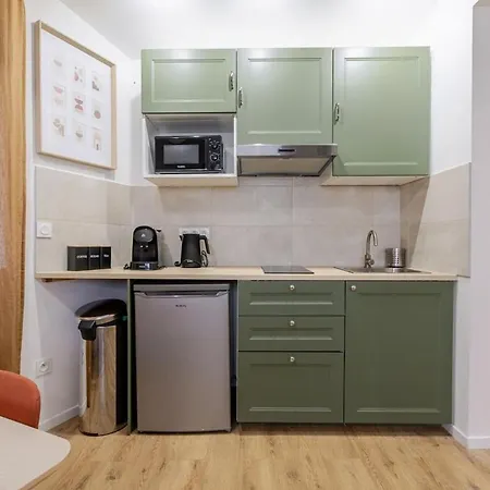 Renove Et Tranquille, A Pied Ou En Tram