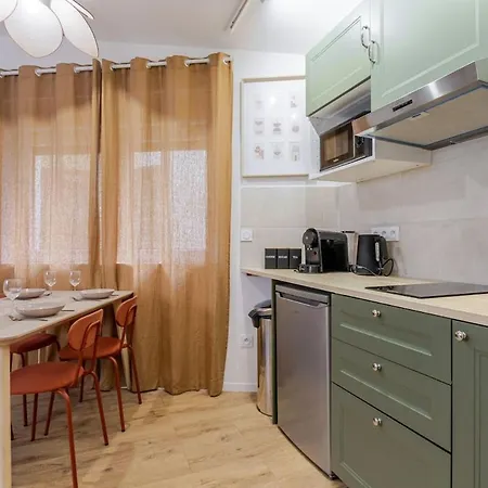 Appartement Rénové Et Tranquille, à Pied Ou En Tram *