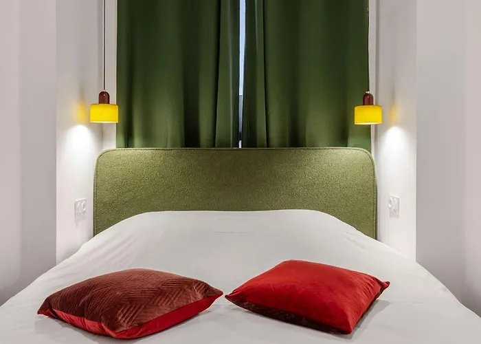 Rénové Et Tranquille, à Pied Ou En Tram *