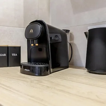 Renove Et Tranquille, A Pied Ou En Tram *